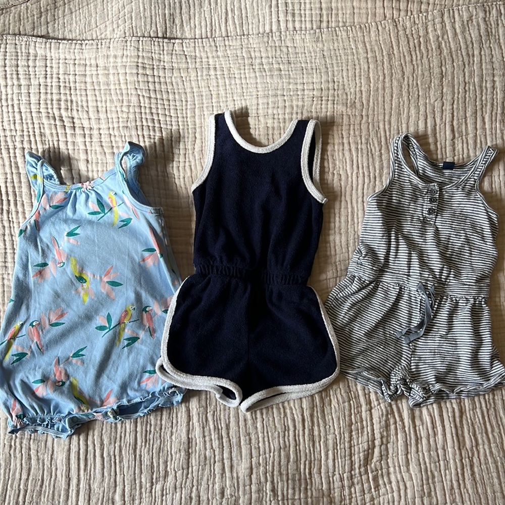 3 Rompers 12-18 months